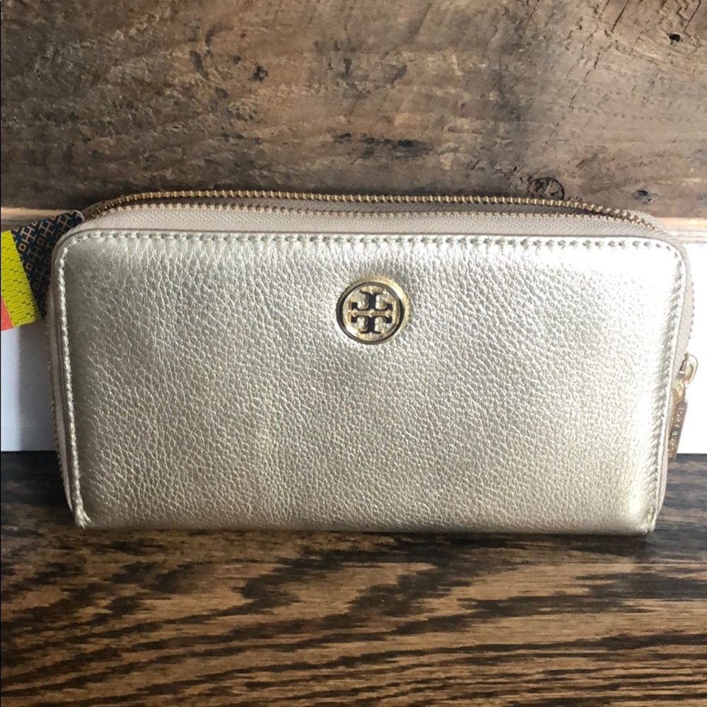 Tory Burch Wallet